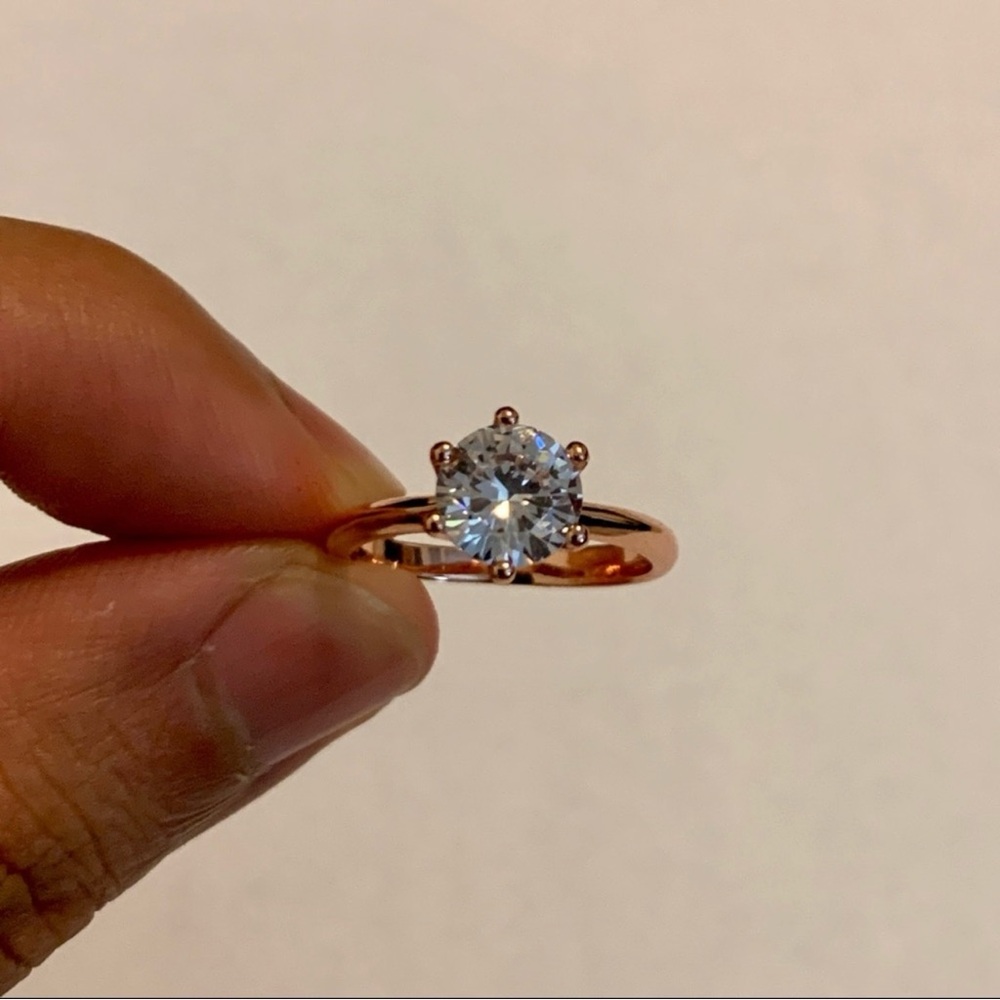 18K Rose Gold Diamond Ring Size 6 - Picture 10 of 13